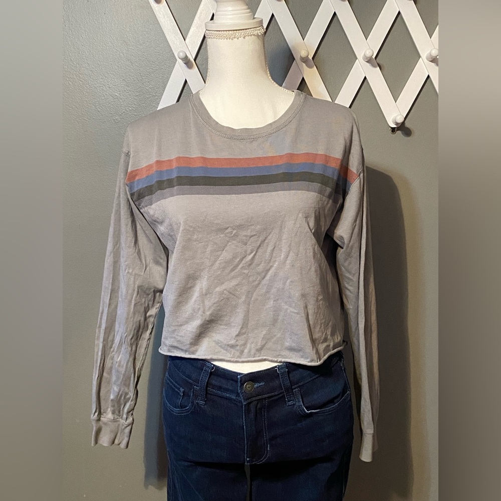 Stylish Gray Striped Long Sleeve Top